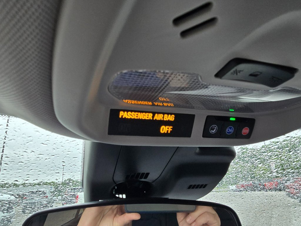 Used 2024 Chevrolet Trax LT image 35