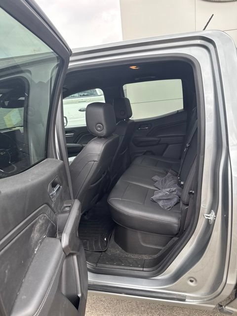 Used 2024 Chevrolet Colorado LT w/ LT Convenience Package III RWD image 43