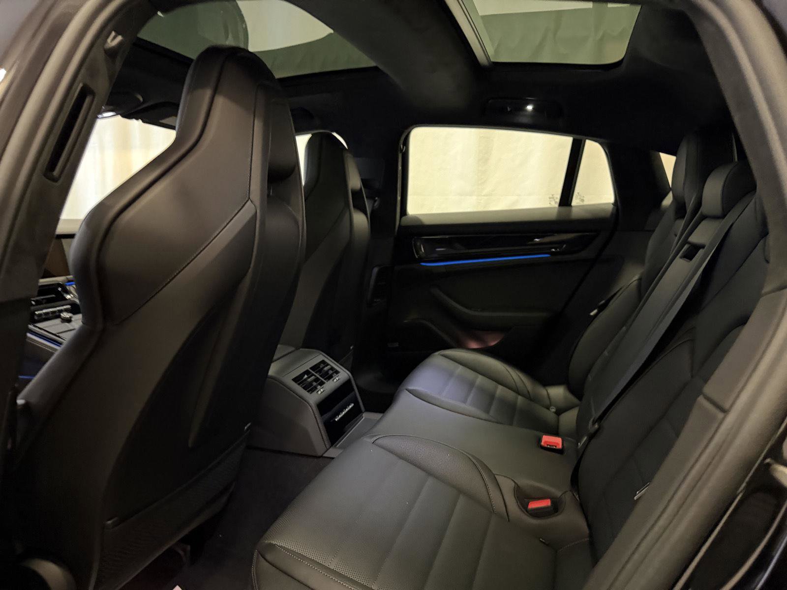 New 2026 Porsche Panamera GTS image 24