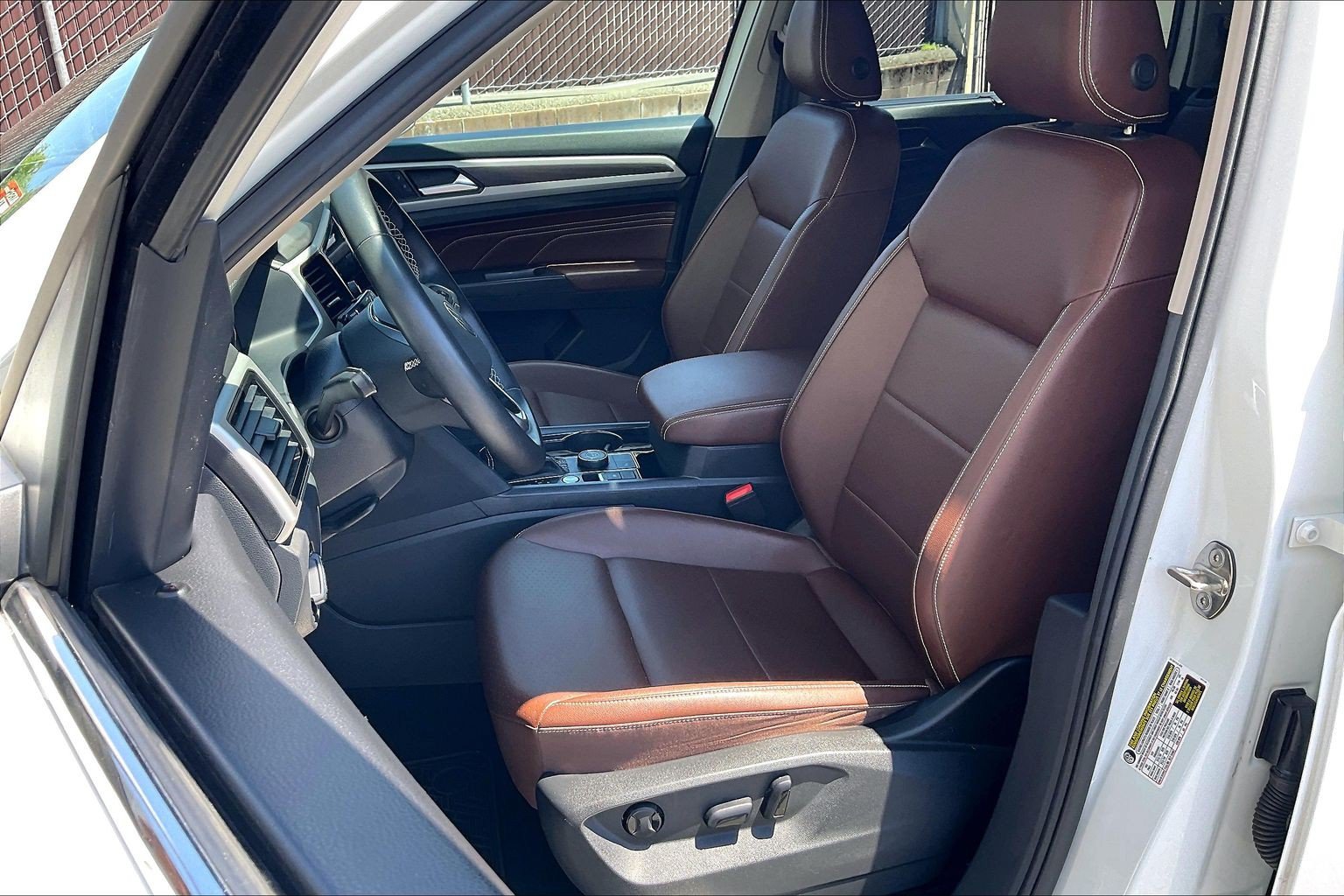Certified 2023 Volkswagen Atlas SE AWD/4WD image 24