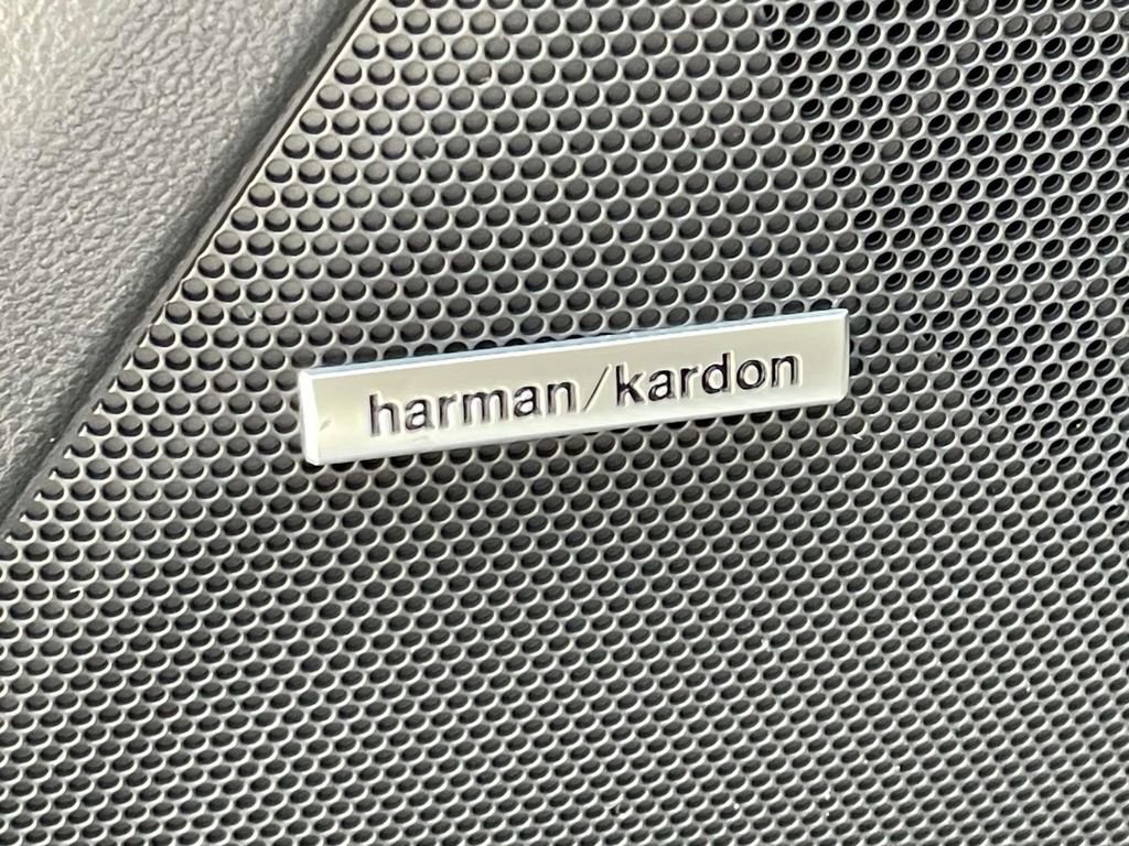 New 2025 Subaru Crosstrek 2.5i Limited w/ Crosstrek Mirror Package image 16