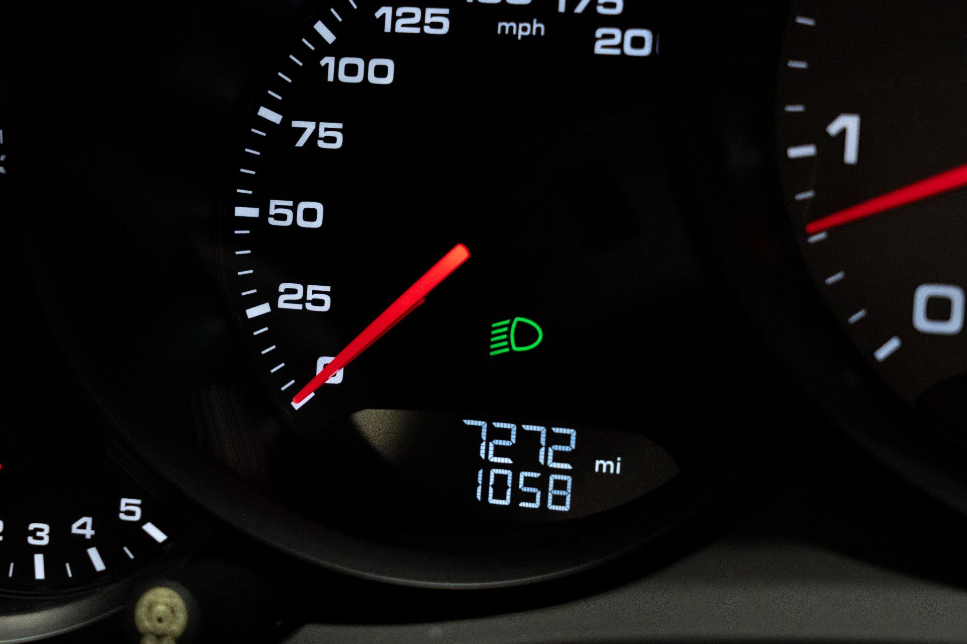 Used 2018 Porsche 911 Targa 4 GTS image 21