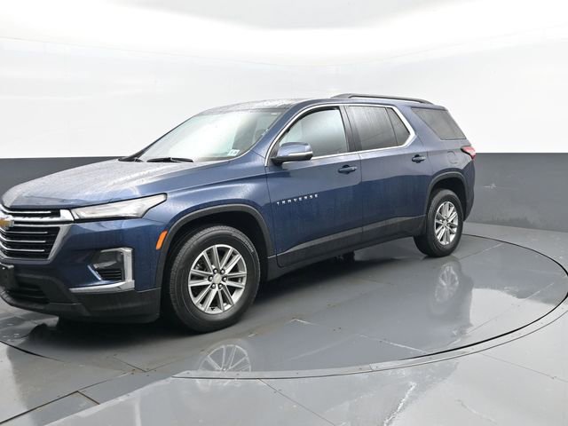 Used 2023 Chevrolet Traverse LT w/ LPO, Floor Liner Package AWD/4WD image 1