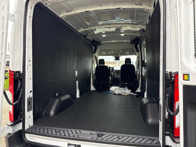 New 2026 Ford Transit 250 148 Medium Roof Extended AWD image 9