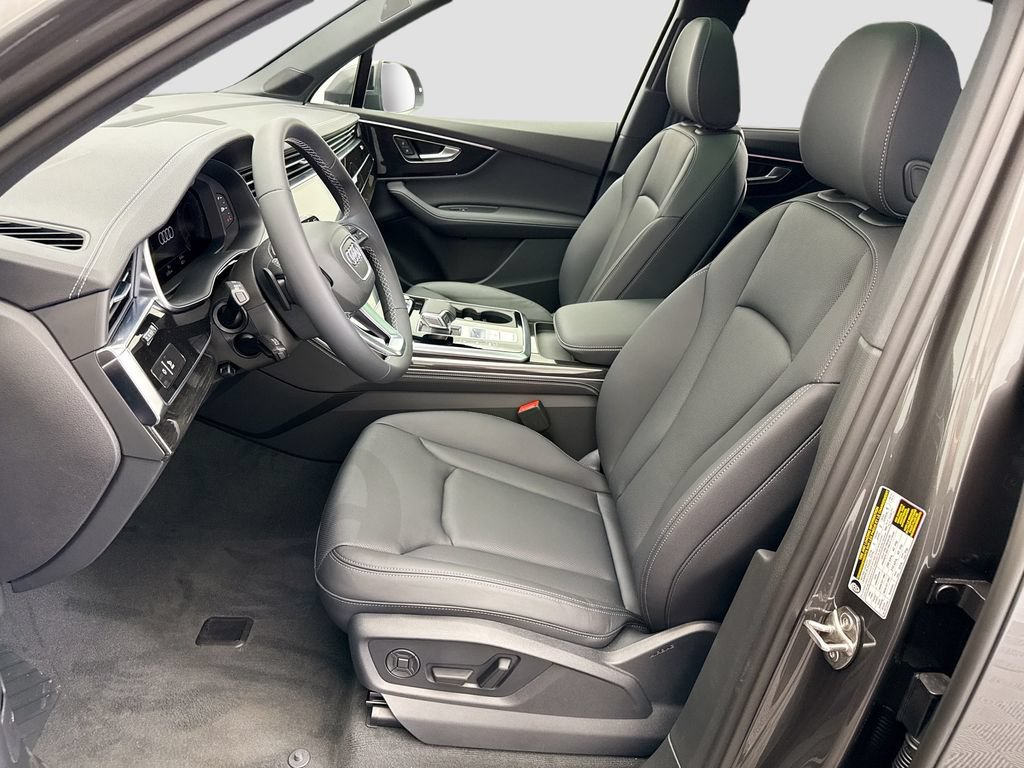 Used 2026 Audi Q7 3.0T Premium Plus w/ Premium Plus Package AWD/4WD image 18