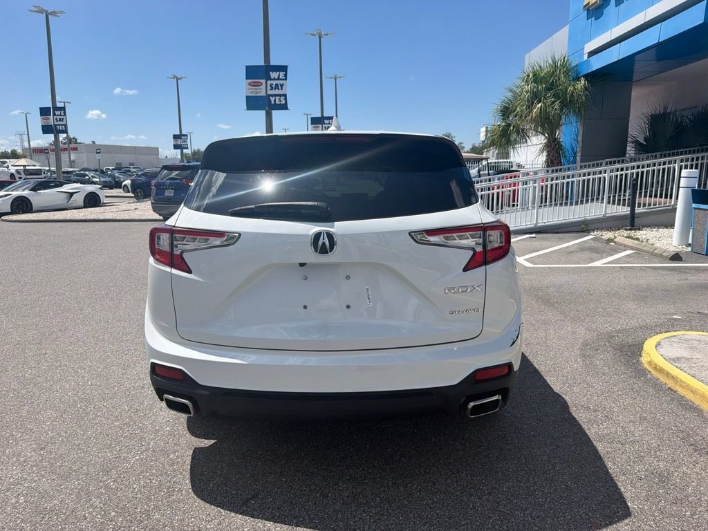 Used 2024 Acura RDX SH-AWD image 6