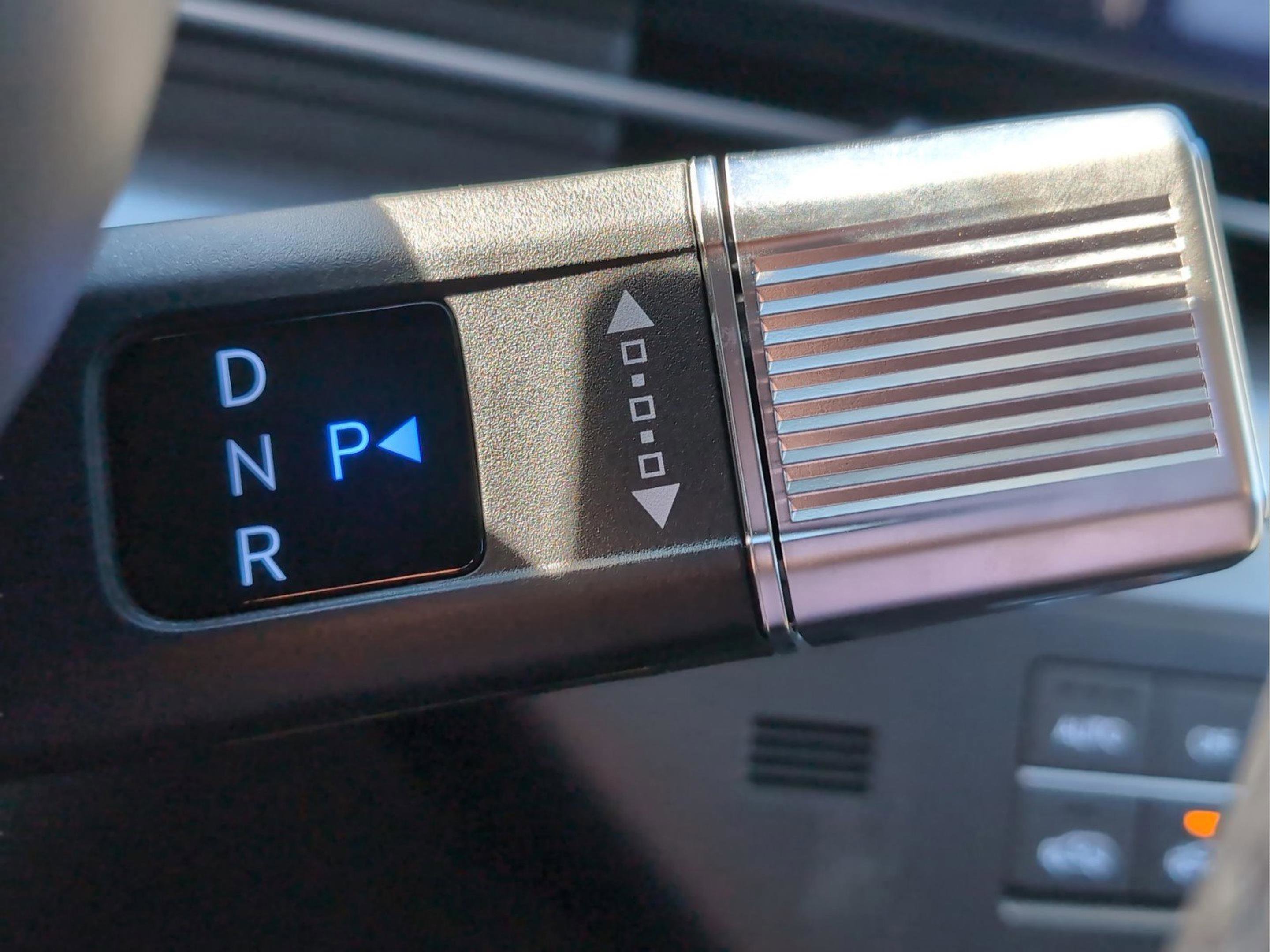 Used 2025 Hyundai Kona SEL image 30