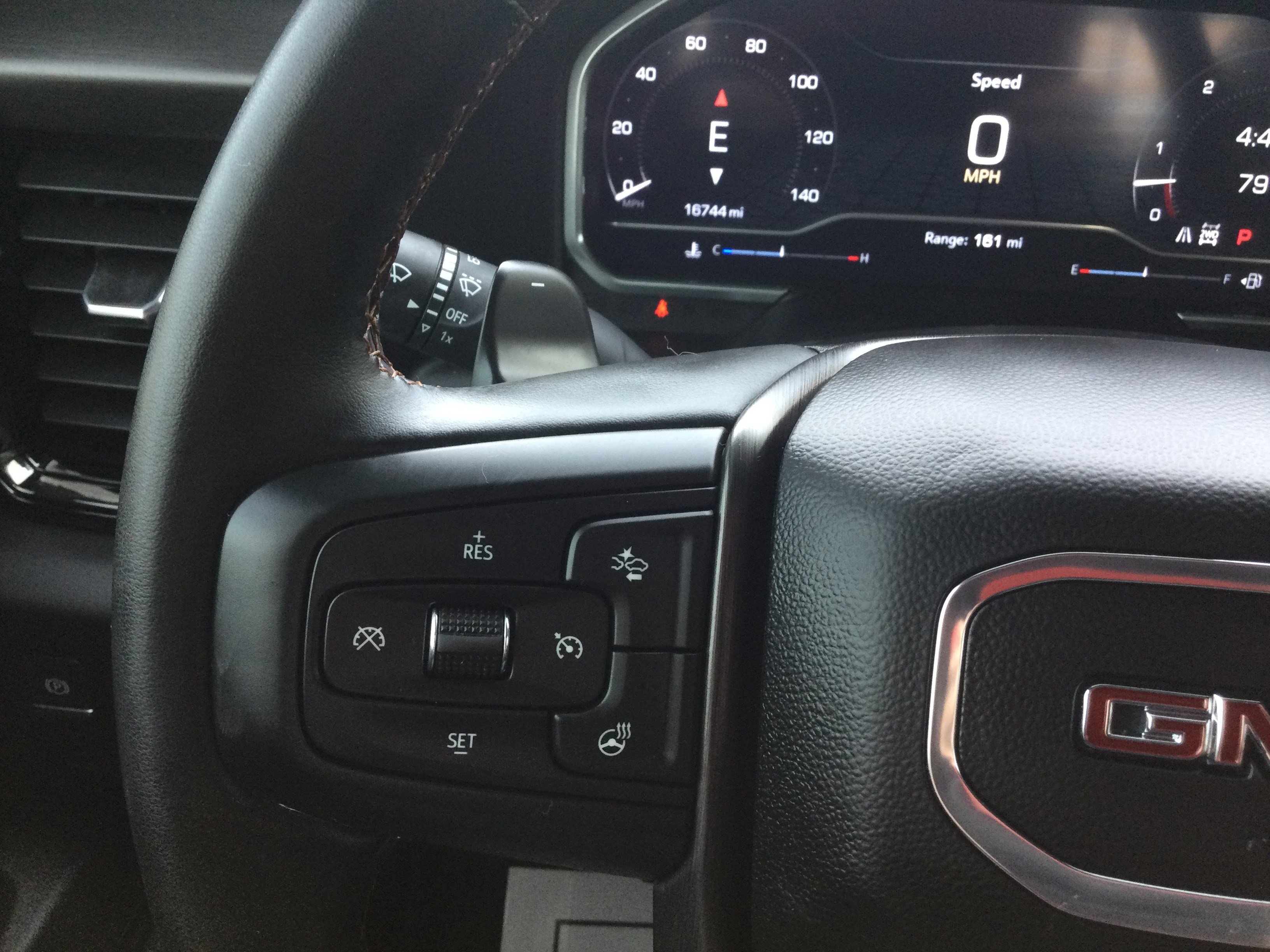 Used 2024 GMC Sierra 1500 AT4 w/ Technology Package image 22