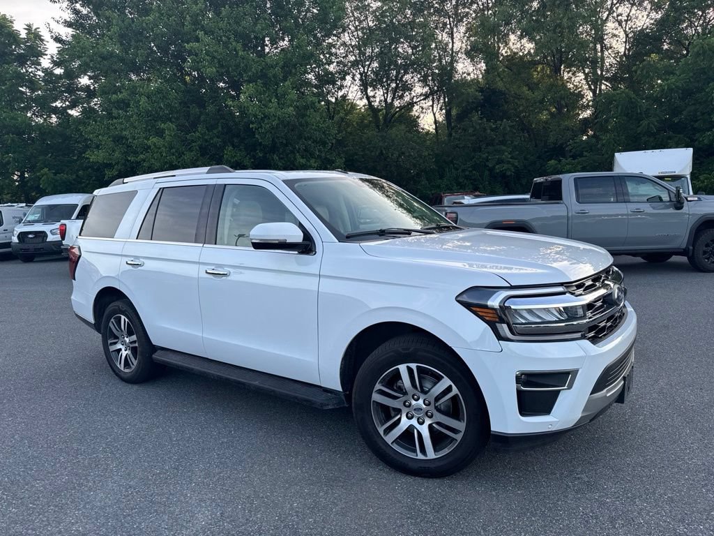 Used 2024 Ford Expedition Limited