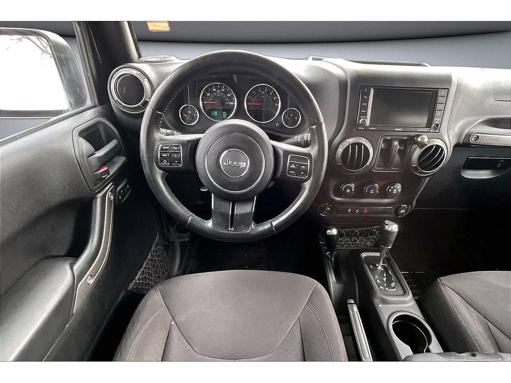 Used 2015 Jeep Wrangler Sport image 6