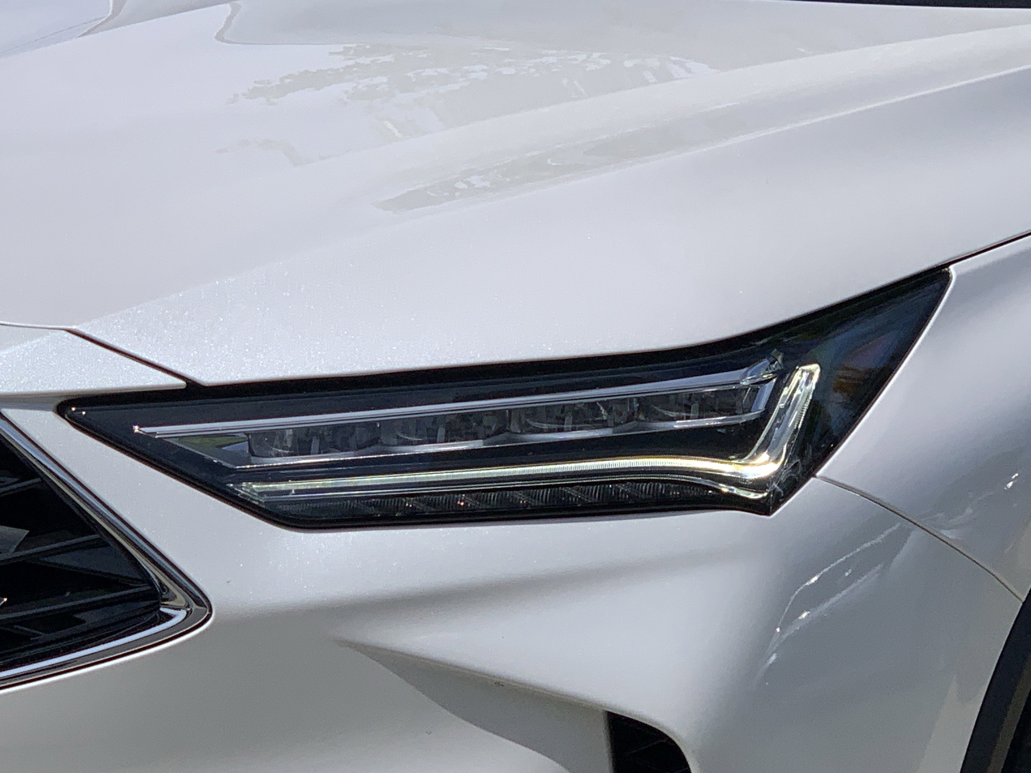 Used 2025 Acura MDX FWD w/ Technology Package image 6