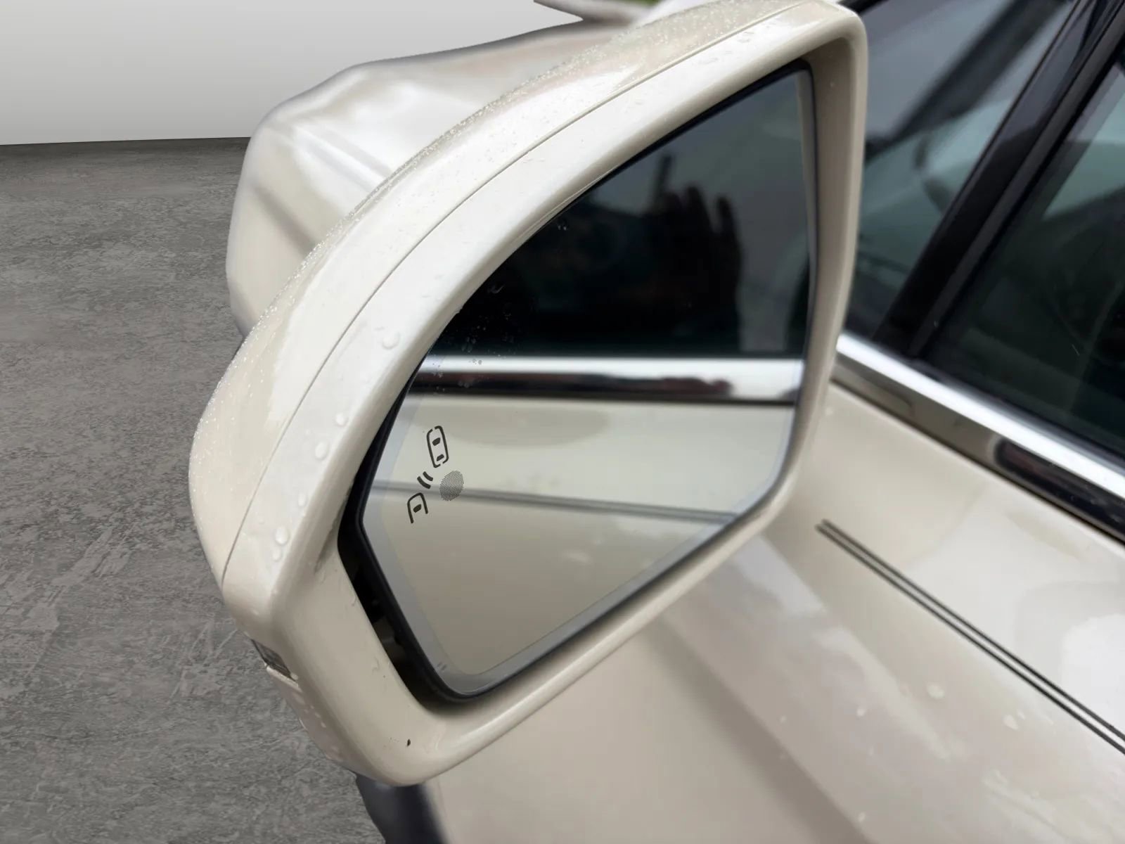 Used 2018 Lincoln MKX Select w/ Select Plus Package image 66