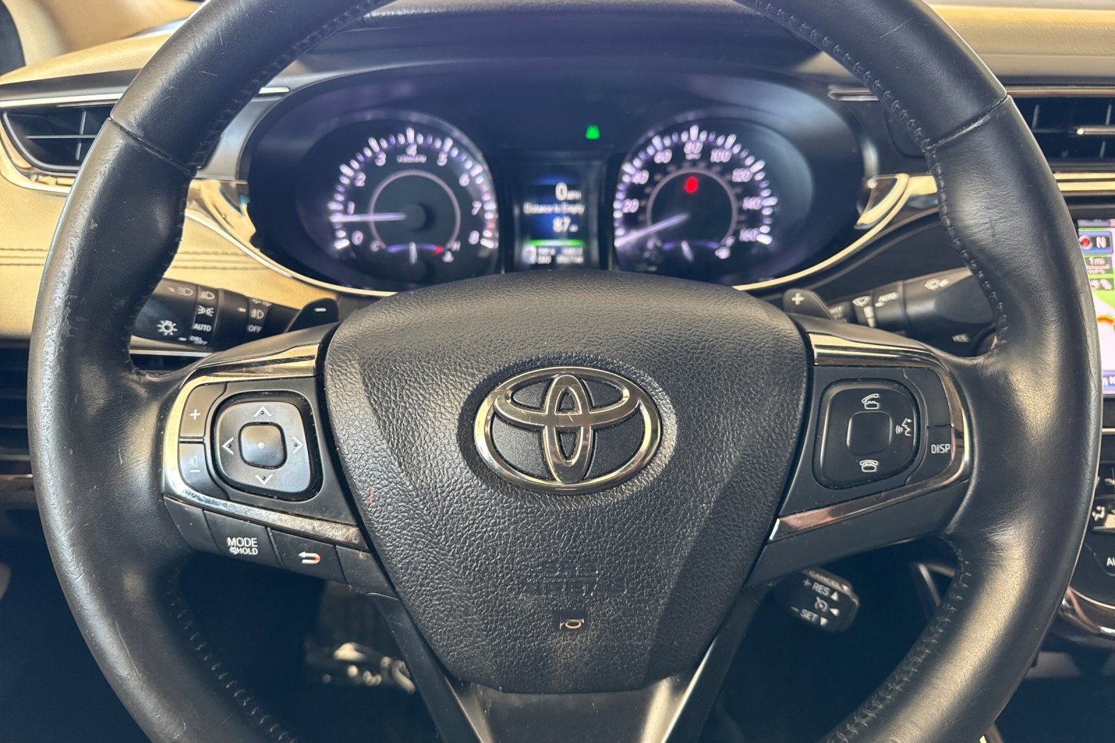 Used 2014 Toyota Avalon Limited FWD image 23