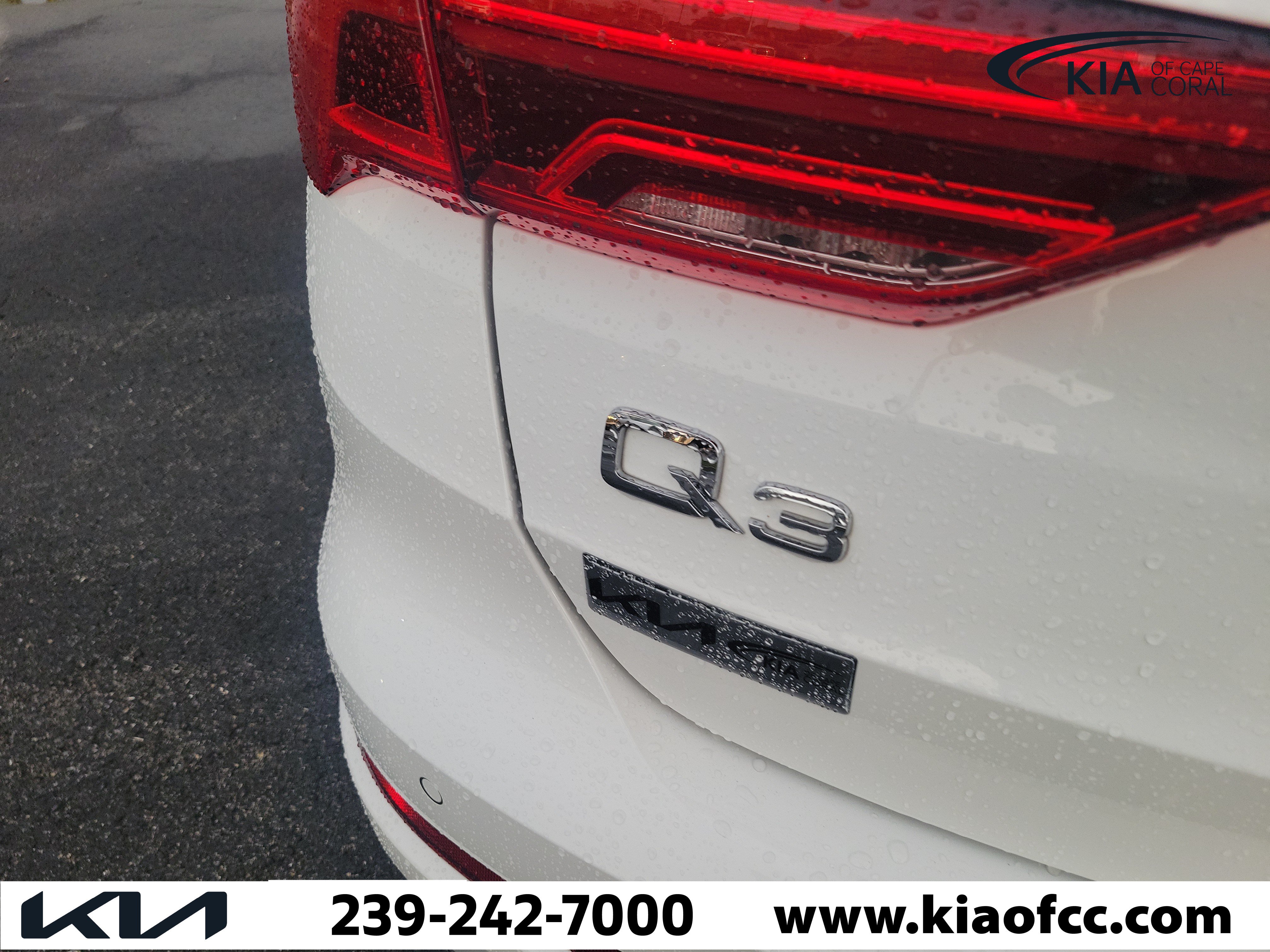 Used 2020 Audi Q3 2.0T Premium w/ Convenience Package AWD/4WD image 12