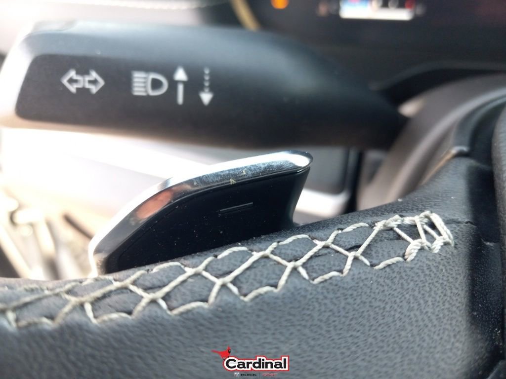 Used 2024 Jeep Grand Cherokee L Laredo image 30