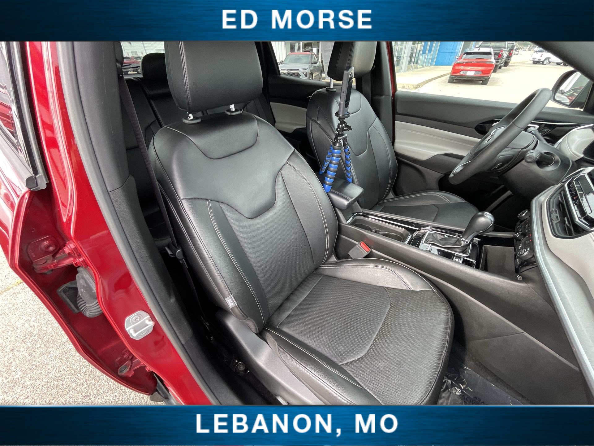 Used 2025 Jeep Compass Limited w/ Elite Group AWD/4WD image 27