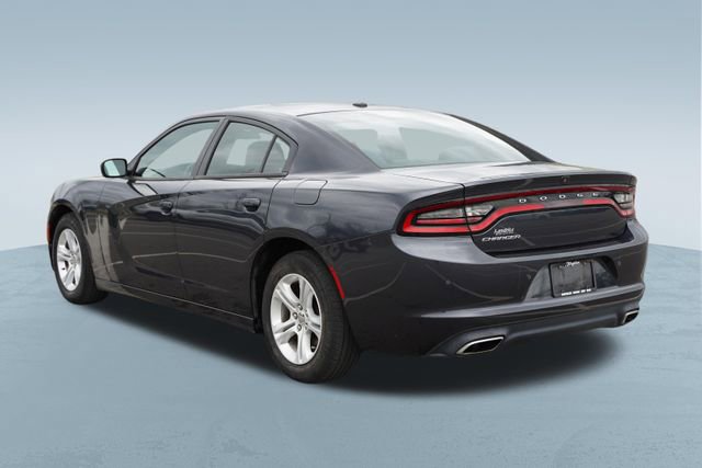 Used 2018 Dodge Charger SXT image 5