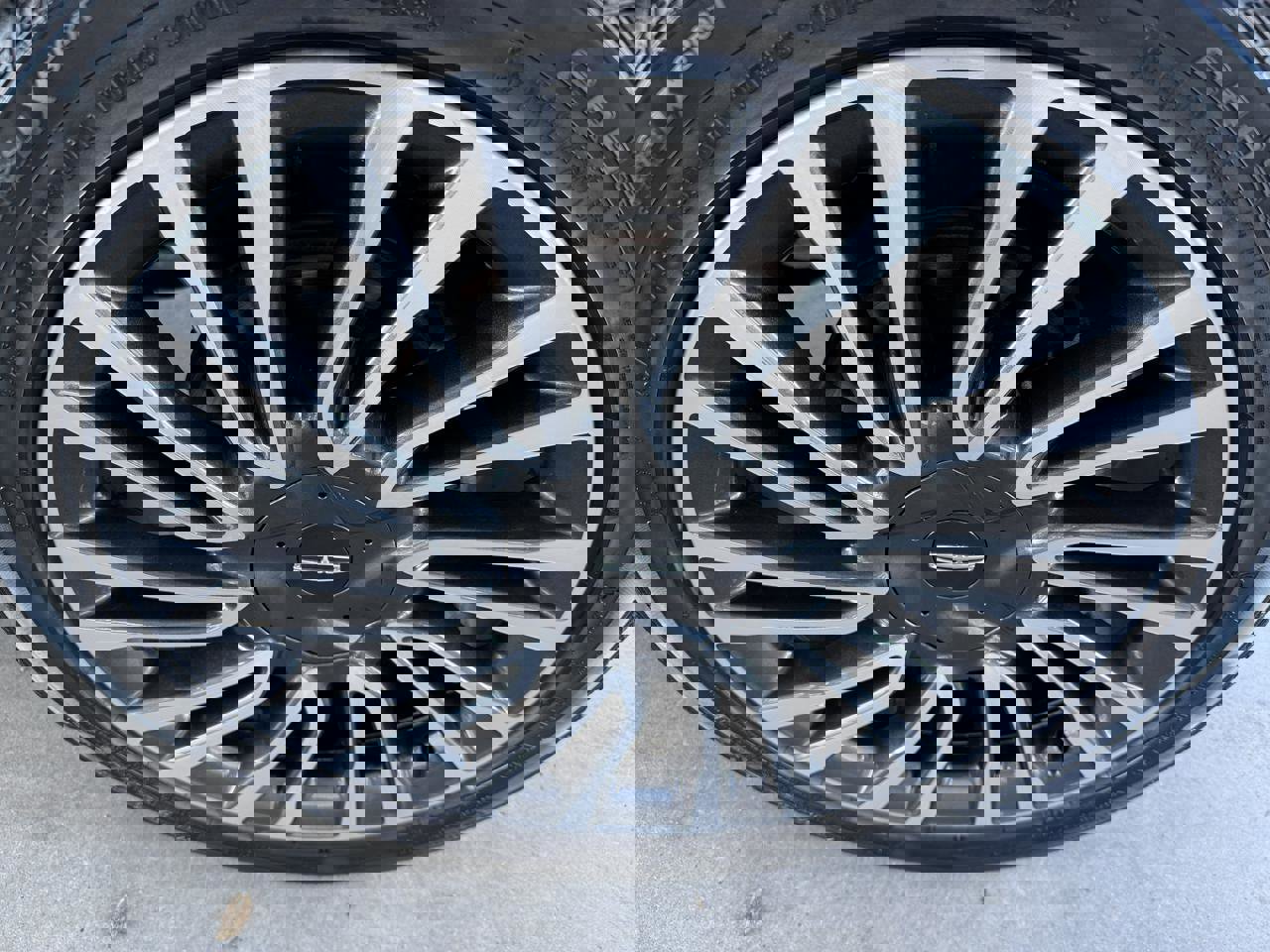 Used 2022 Lincoln Corsair Reserve w/ Equipment Group 201A image 51