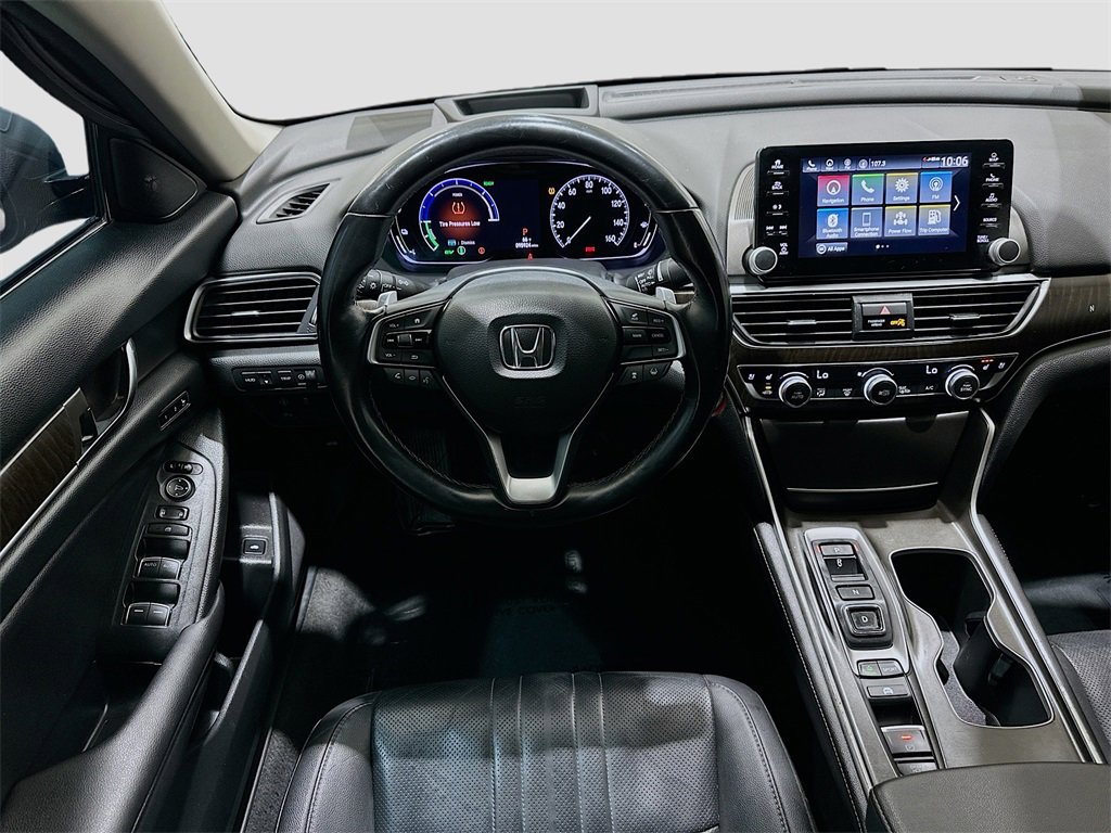 Used 2020 Honda Accord Touring image 24