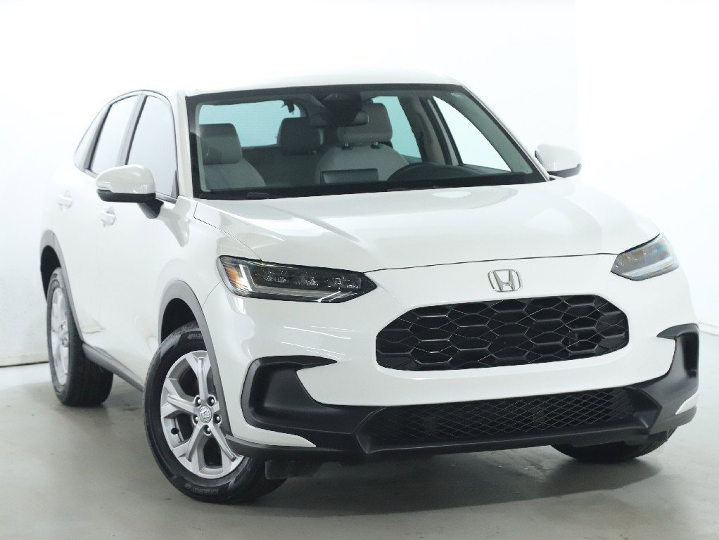 Used 2023 Honda HR-V LX image 1