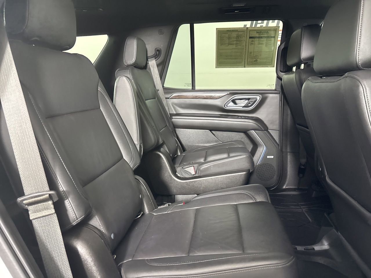 Used 2021 Chevrolet Tahoe Z71 w/ Z71 Off-Road Package image 27