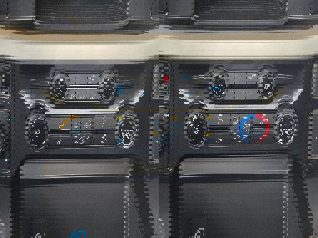 New 2026 Ford F550 4x4 Crew Cab Super Duty image 14