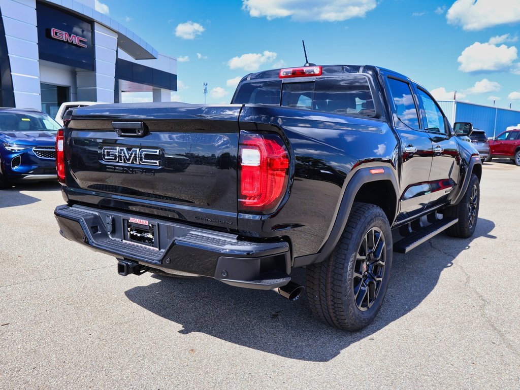 New 2026 GMC Canyon Denali w/ LPO, Denali Black Edition image 3