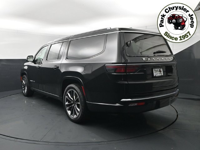 Used 2024 Jeep Wagoneer L Series III w/ Premium Group I AWD/4WD image 4