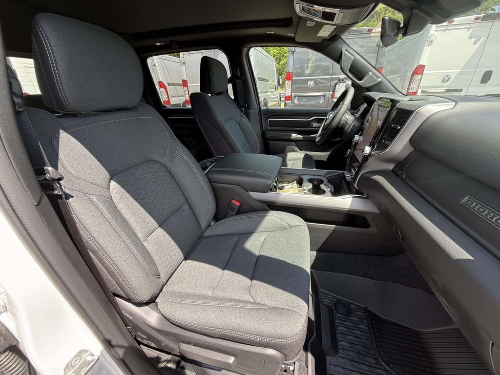 New 2026 RAM 1500 Big Horn AWD/4WD image 9