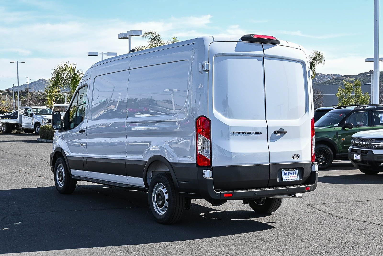 New 2026 Ford Transit 250 148 Medium Roof w/ Load Area Protection Package RWD image 12
