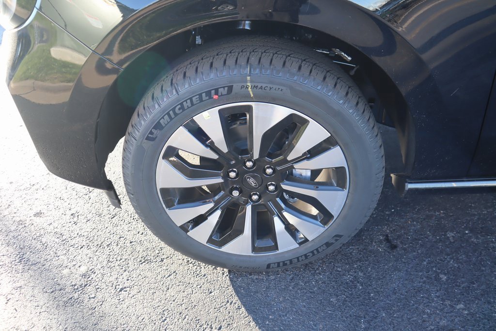 New 2025 Ford Expedition Platinum w/ Driver's Package image 20