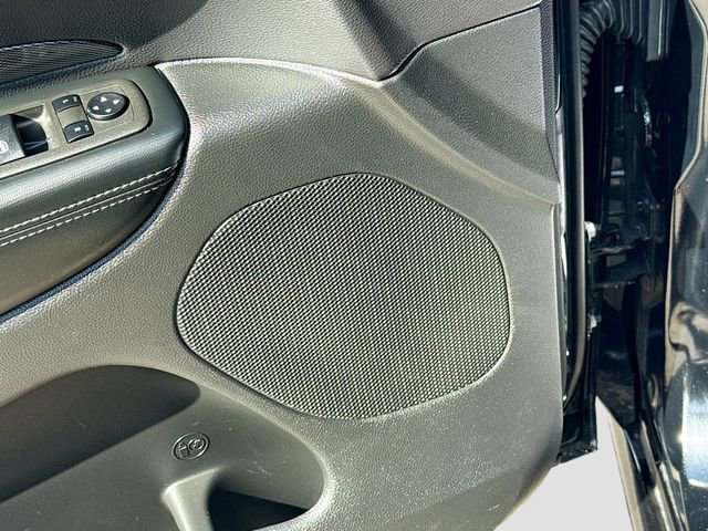 Used 2022 Dodge Durango GT image 18