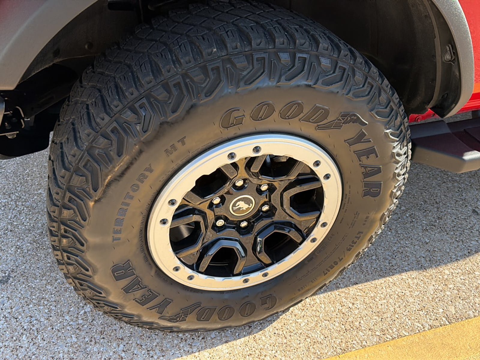 Used 2022 Ford Bronco Big Bend w/ Sasquatch Package AWD/4WD image 6
