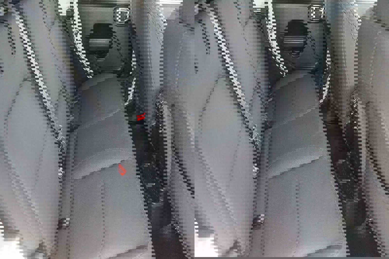 Used 2023 Jeep Wrangler Unlimited w/ Convenience Group image 15