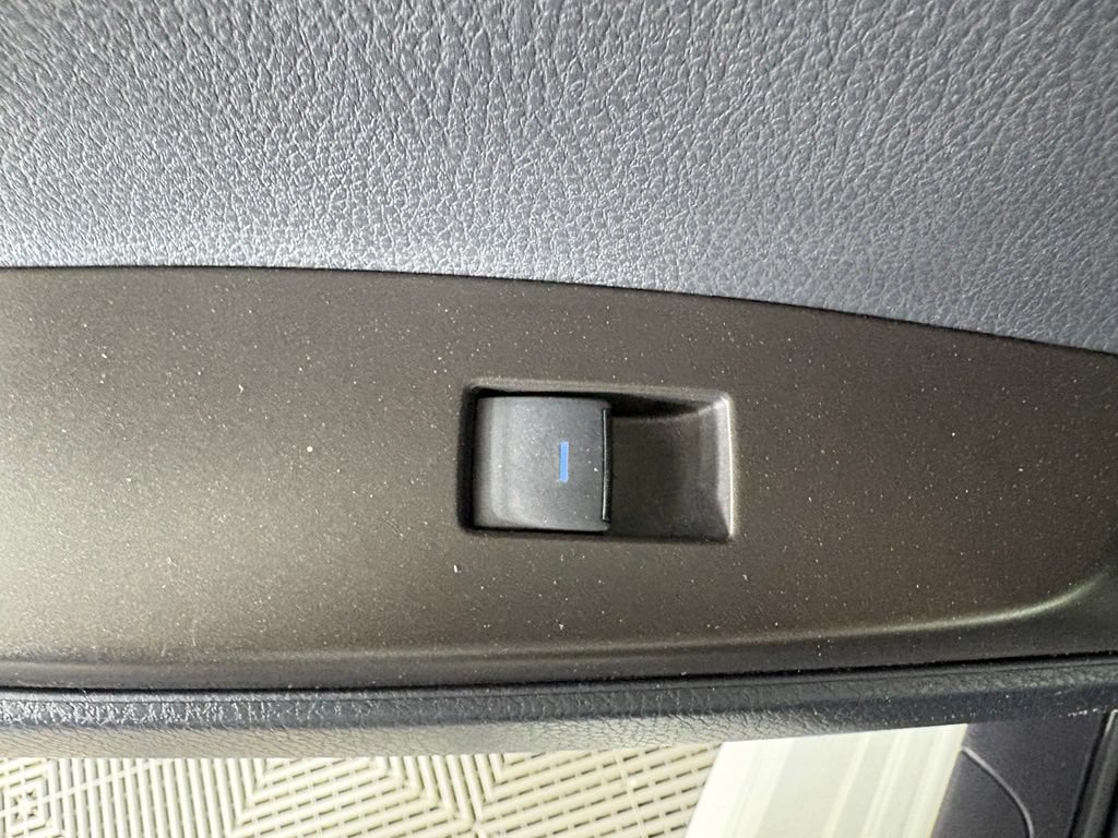 Used 2023 Toyota Camry SE FWD image 36