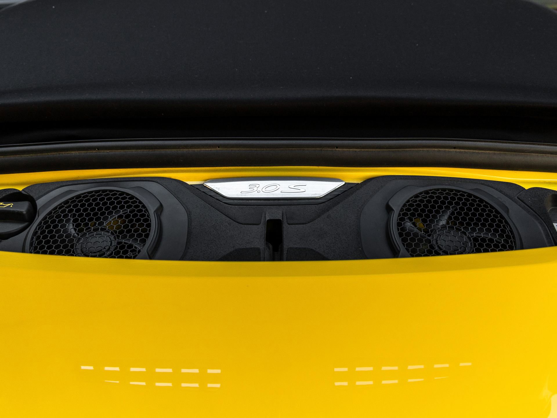 Certified 2022 Porsche 911 Carrera S image 33