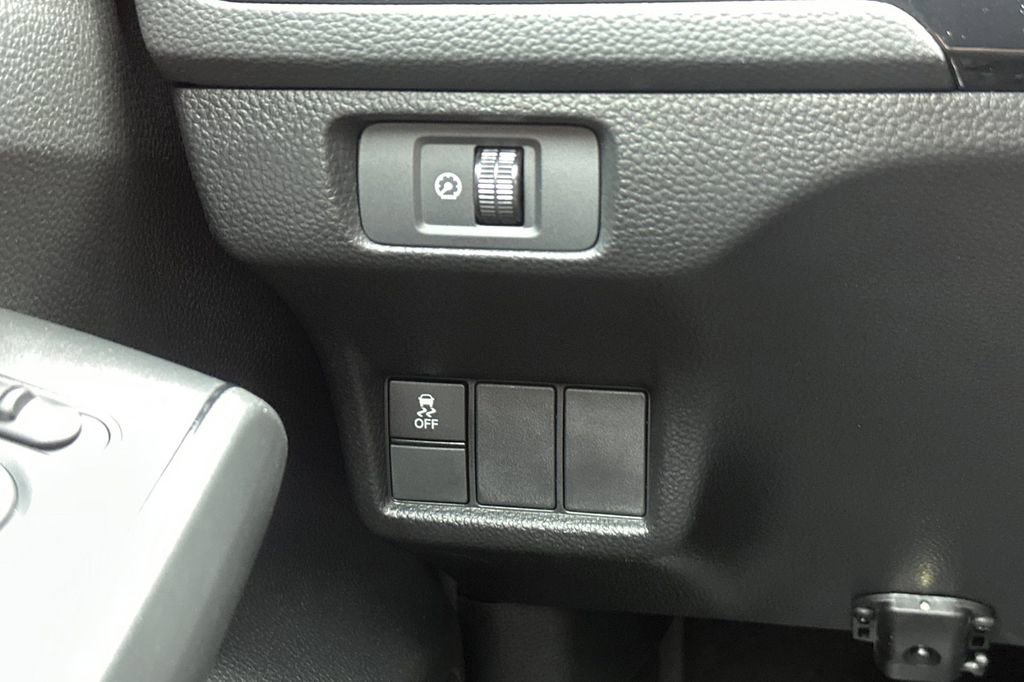 Certified 2025 Honda Civic Sport image 31