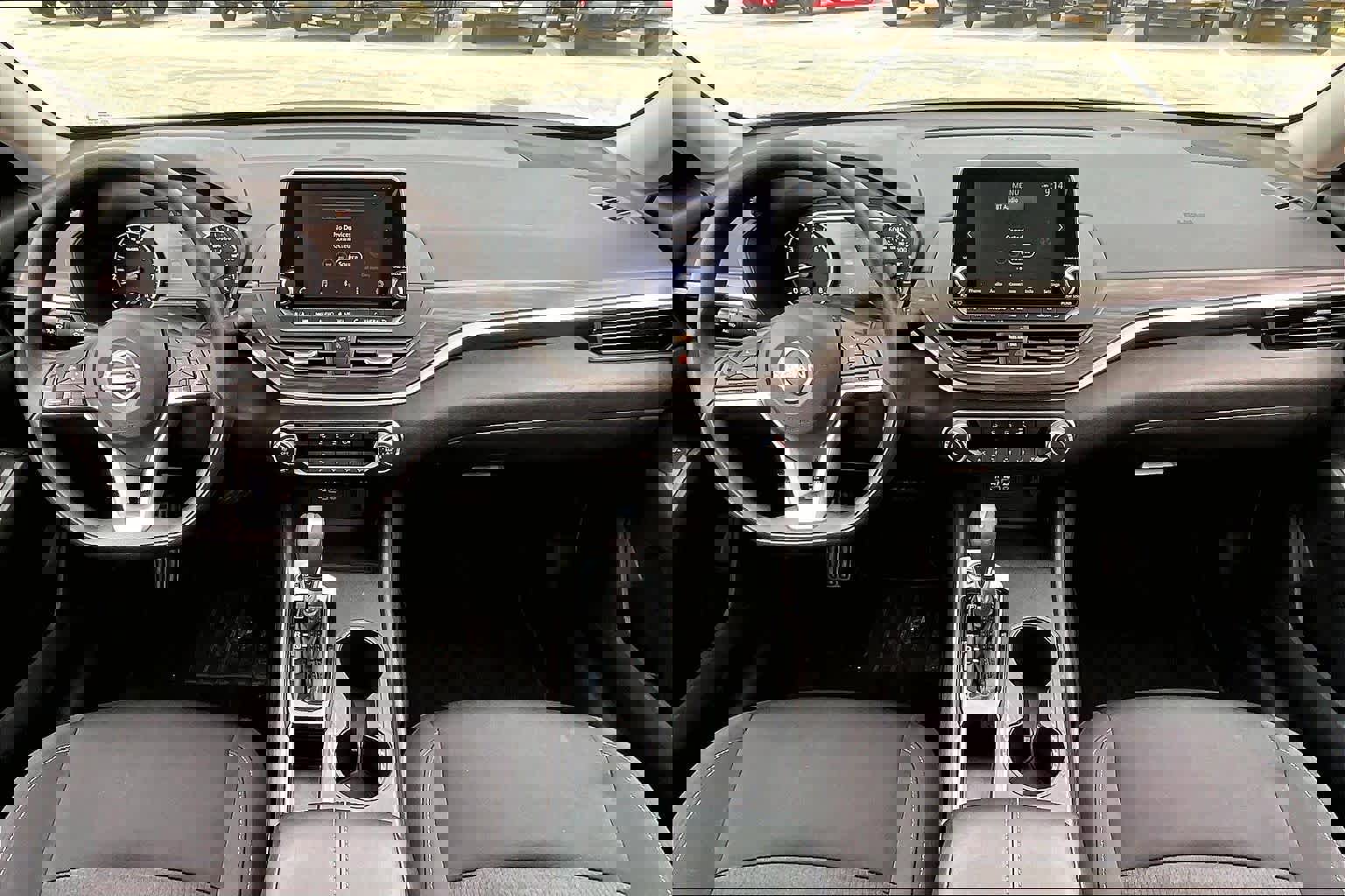 Used 2025 Nissan Altima 2.5 SV image 15