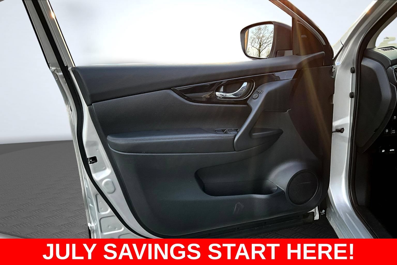Used 2022 Nissan Rogue Sport SL AWD/4WD image 26