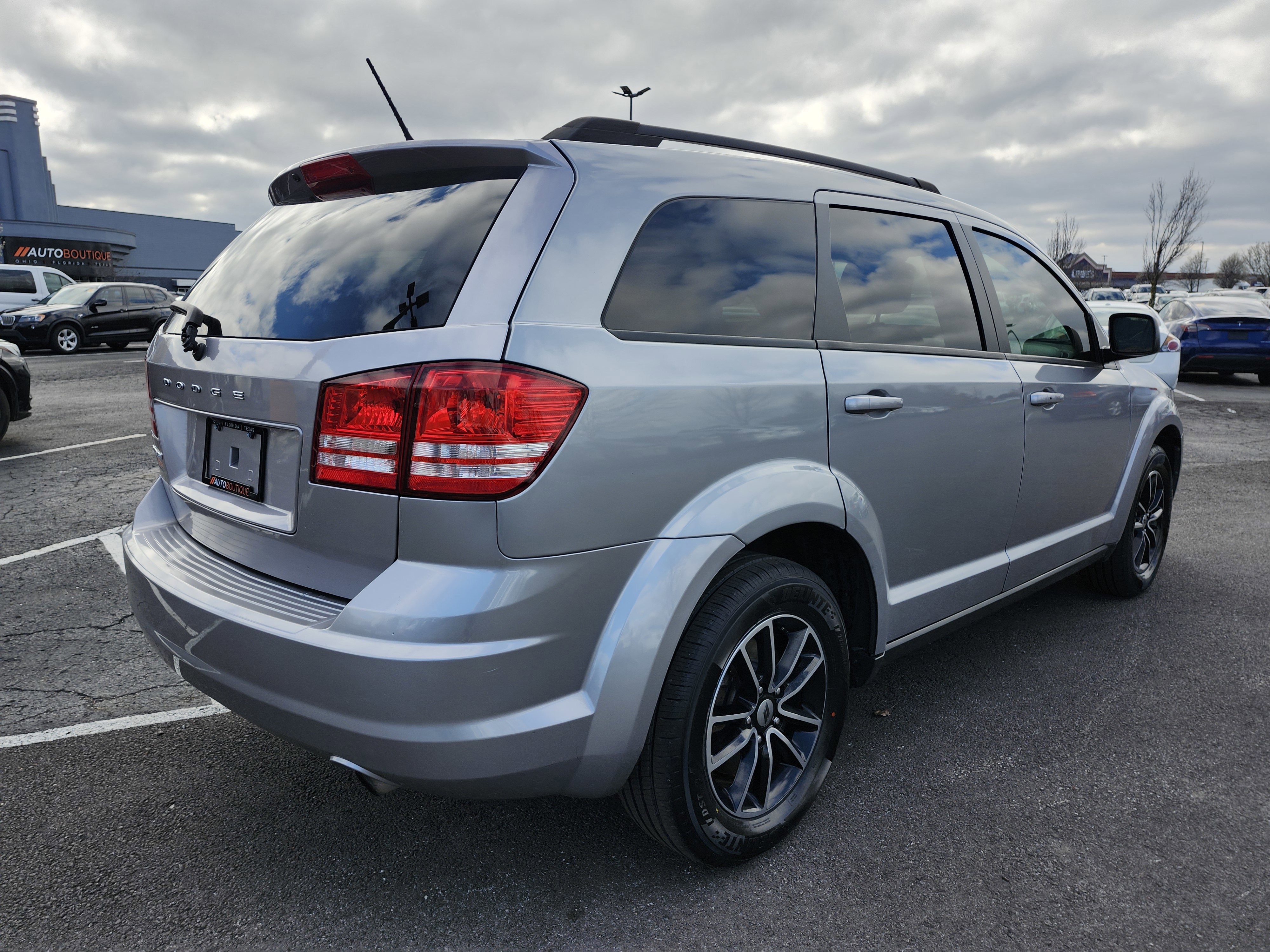 Used 2018 Dodge Journey SE w/ Popular Equipment Group image 16