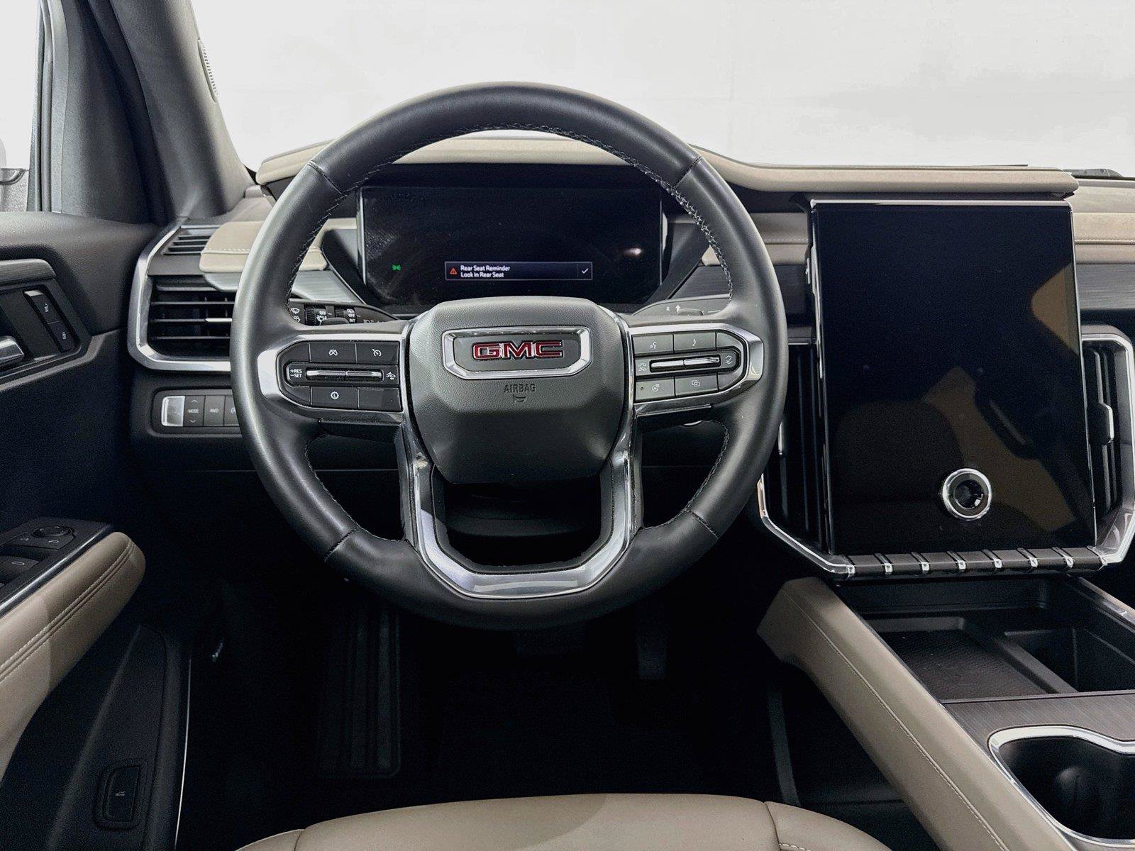 Used 2024 GMC Acadia Elevation AWD/4WD image 30