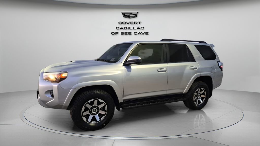 Used 2024 Toyota 4Runner TRD Off-Road image 4