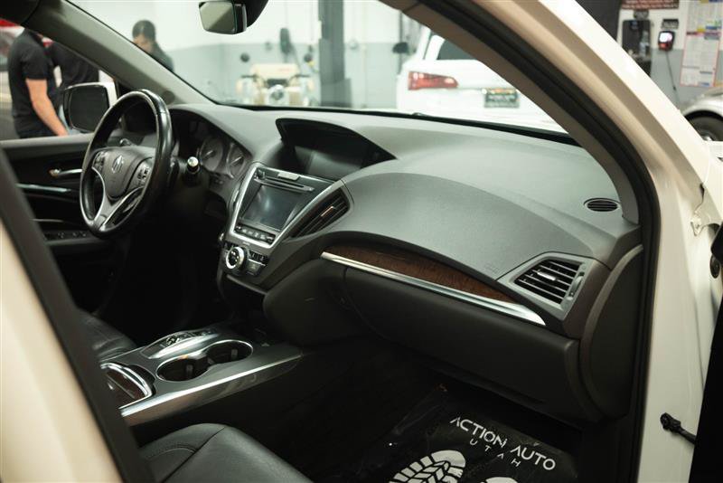 Used 2017 Acura MDX w/ Technology Package FWD image 15