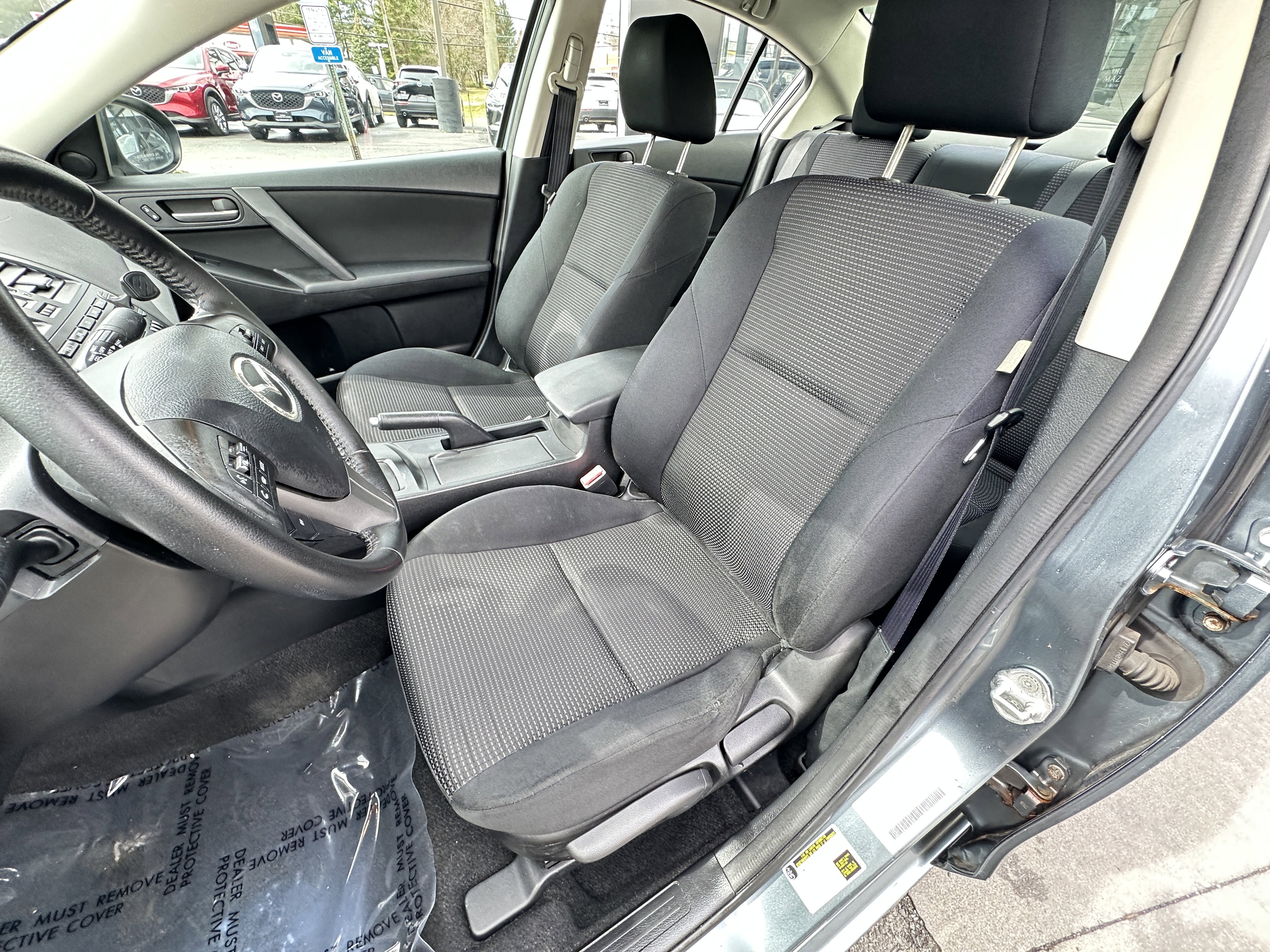 Used 2012 MAZDA MAZDA3 i Touring image 21