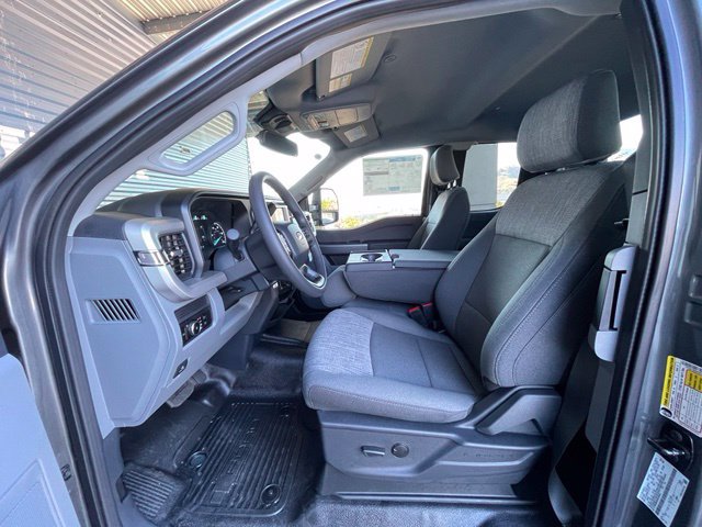 New 2027 Ford F350 XLT w/ FX4 Off-Road Package AWD/4WD image 9