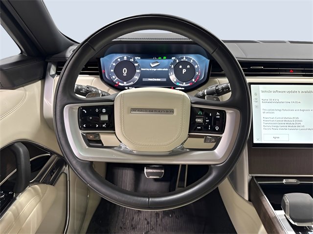 Used 2024 Land Rover Range Rover Long Wheelbase SE image 14