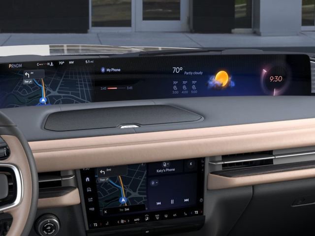 New 2025 Lincoln Navigator L Black Label AWD/4WD image 14
