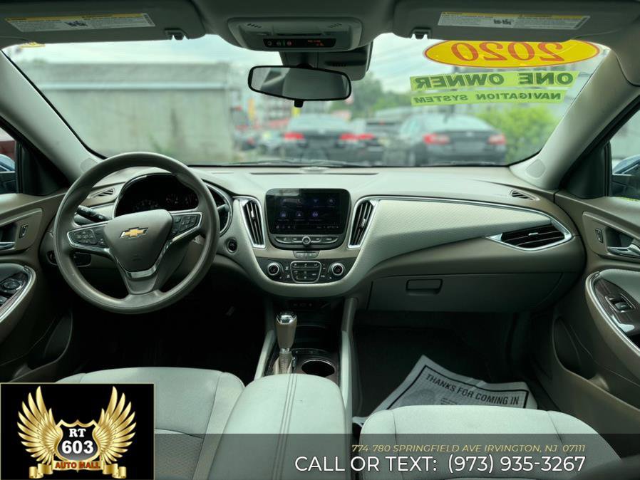 Used 2020 Chevrolet Malibu LT FWD image 14