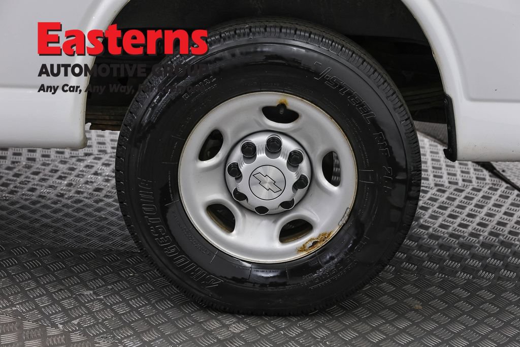 Used 2019 Chevrolet Express 2500 Extended w/ Safety Package RWD image 35