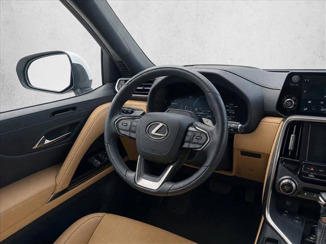 Used 2025 Lexus LX 700h Luxury AWD/4WD image 25